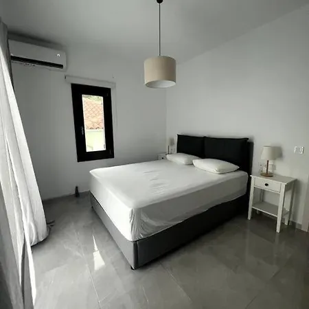 Dom wakacyjny The Yacht House *