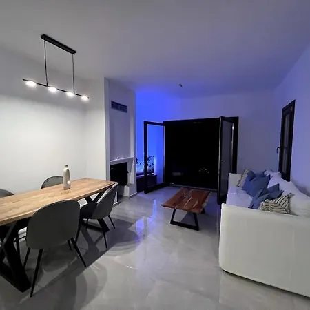 Nyaraló The Yacht House *