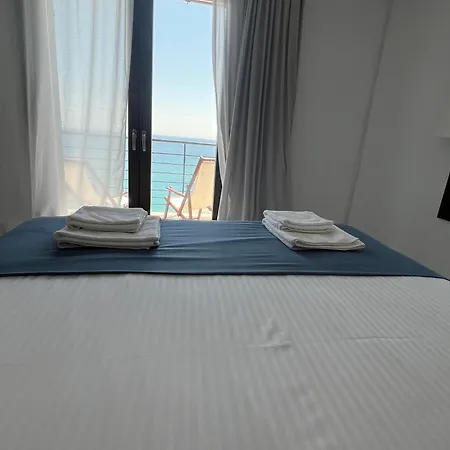 The Yacht House Agios Ioannis (Thessaly)