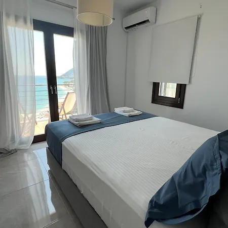 The Yacht House * Agios Ioannis (Thessaly)